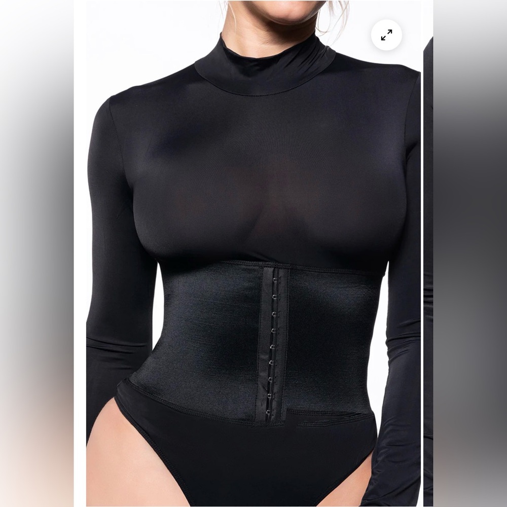 Akira Snatched Corset Long Sleeve Bodysuit Women’s Size Large
